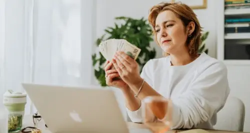 10 Risiko Make Money Online yang Jarang Dibahas!